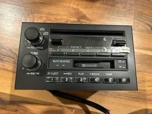 READ NOS 93-95 Cadillac Fleetwood Brougham OEM AM/FM CD CASSETTE RADIO STEREO - Picture 1 of 9