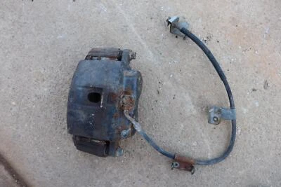 2003-2009 HUMMER H2 PINÇA DE FREIO DIANTEIRA DIREITA DO LADO DO PASSAGEIRO COM MANGUEIRA FABRICANTE DE EQUIPAMENTO ORIGINAL - Imagem 1 de 3