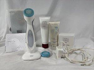 NU SKIN AgeLOC LumiSpa Facial Cleansing Device, New Head, Charger, Box, Products - Picture 1 of 11