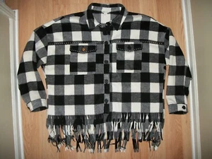 CATO SHACKET BLACK & WHITE CHECKERED WOMAN SIZE L/XL OVERSIZED BOTTOM FRINGE - Picture 1 of 3