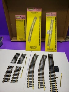 LOT OF 7 ASSORTED SECTIONS ATLAS HO SCALE BRASS BLACK #35 #31 #40 NEW LOCOMOTIVE - Picture 1 of 9