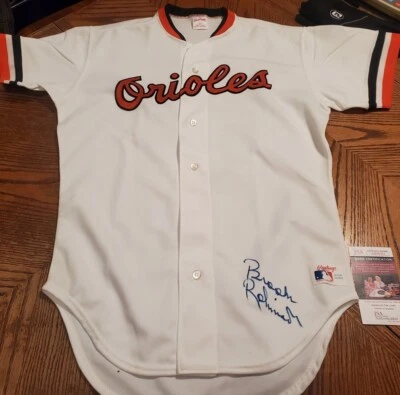 NICE Vintage Autographed Orioles Brooks Robinson Signed Rawlings Jersey JSA COA - Image 1 of 4