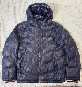 Tommy Hilfiger Men's Midweight Chevron Quilted Perform Hooded Jacket Blue SZ S - Picture 1 of 13
