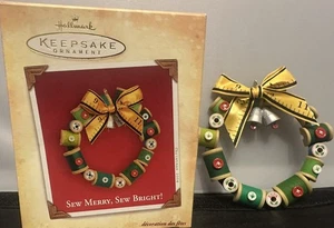 VTG HALLMARK KEEPSAKE Ornament SEW MERRY SEW BRIGHT! Wreath with box 2004 - Picture 1 of 5