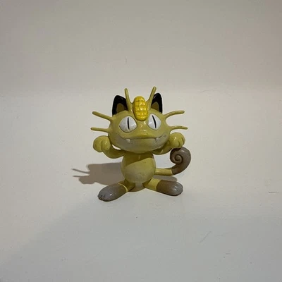 Meowth #0052 - TOMY CGTSJ Vintage 2" Pokémon Figure - Image 1 of 4