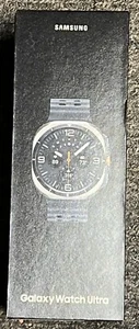 Boîte vide d'origine Samsung pour Galaxy Watch Ultra Titanium Argenté (sans accessoires) - Photo 1 sur 3