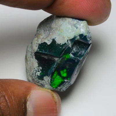 Premium Polished Black Ethiopian Opal Rough 53.35 Cts Opal Gemstone For Jewelry - Image 1 of 4
