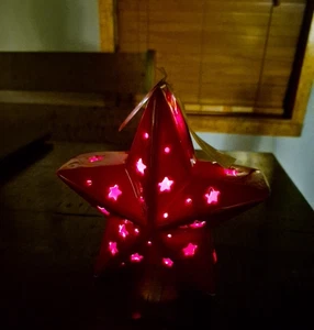Red Christmas Star Ceramic Figurine Lights Up Through Cut-Out Stars 6-in Holiday - Picture 1 of 9