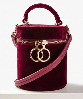Umhängetasche M&S Burgundy Velvet Zip Bucket - Bild 1 von 4
