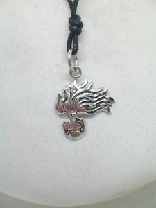 Ciondolo con la Fiamma dell'Arma dei Carabinieri in Oro Bianco 750 - 18 Kt - Picture 1 of 7