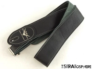 Fender USA Custom Shop, GUITAR STRAP Stratocaster Black W25 Custom Deluxe Strat - Picture 1 of 1