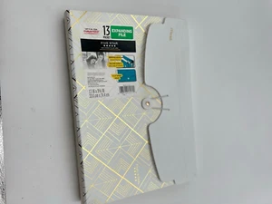 13 pocket expanding file five star - NEW - Picture 1 of 2