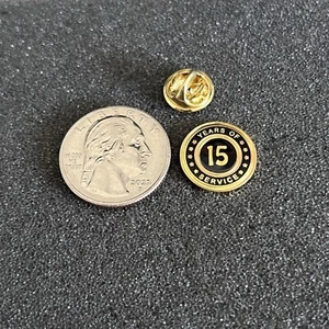 Prendedor Pinback Genérico Tono Dorado Premio al Empleado 15 Años #44725 - Imagen 1 de 2