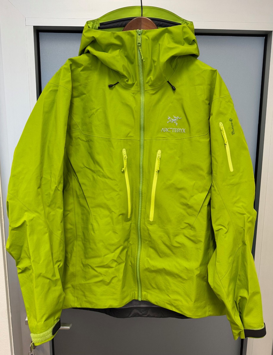Arc'teryx Arc'teryx Alpha SV Jackets for Men for Sale - Shop