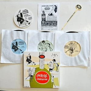 3 x 7" Box Set: The Estrus Cocktail Companion 1994 Man Or Astro-Man? Mortals +++ - Picture 1 of 19