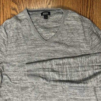 Suéter Alfani Unisex Gris Hombre O Mujer Cuello en V Otoño Invierno  Foto 1 de 4