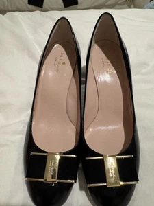 Kate Spade Black Patent Wedge With Black & Gold Bow - Never Worn - Picture 1 of 6