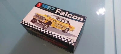 AUTO-Marca amt-Modellino FORD Falcon SPORTS COUPE (1967) CUSTOMIZED BY Geoge Bar - Immagine 1 di 4