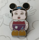 Peasant Snow White and the Seven Dwarfs Vinylmation Jr Mystery Disney Pin 92690