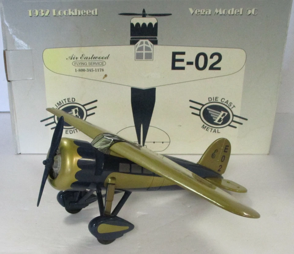 Spec Cast 1/32nd Scale Air Eastwood Flying Service Airplane Bank - Pre Owned! — 第 1/1 张图片