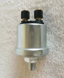 100 psi oil pressure sending unit 240-33ohms low 11 psi alarm 1/8”-27 NPT thread - Picture 1 of 6