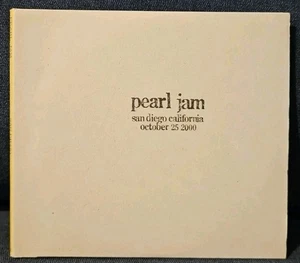 Pearl Jam San Diego October 25 2000 Official Bootleg CD - Picture 1 of 2