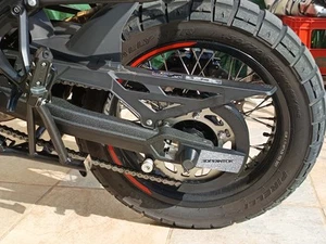 New: Kit Pulizia catena e Tamponi Posteriori Accessori Benelli - TRK 702 e 702X - Imagen 1 de 8
