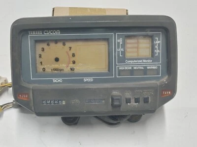 1982 Yamaha Virago XV920 Gauges Meter Speedometer Assembly (For Parts) - Image 1 of 4