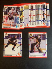 1990/91 Score Canadian Vancouver Canucks Team Set 17 Cards