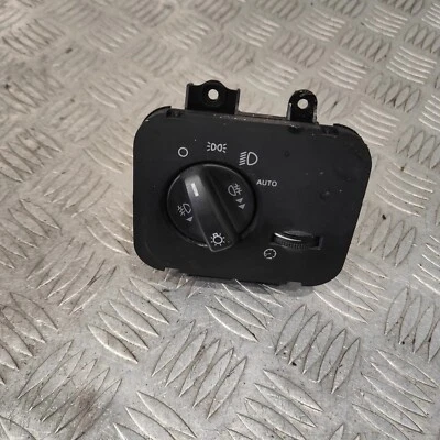 2007 LAND ROVER DISCOVERY 3 HEADLIGHT SWITCH YUD501480PVJ #1 - Image 1 of 4