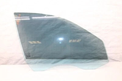 2005 MERCEDES E55 W211 SEDAN #287 FRONT RIGHT DOOR WINDOW GLASS BLUE TINT - Image 1 of 4
