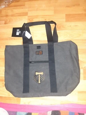 BOLSO DE MANO NEW ERA OREGON TIMBERS GRIS NUEVO CON ETIQUETAS Foto 1 de 4