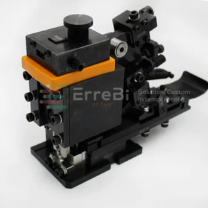 Miniaplicador mecánico con entrada trasera para terminales desnudos - Bild 1 von 3