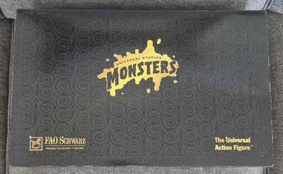 FIGURAS DE AÇÃO VINTAGE FAO Schwarz classic universal studios monstro 1998 novas - Imagem 1 de 3