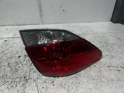 Subaru Outback Left Taillight B5A 05/2009-11/2014 - image 1 of 4