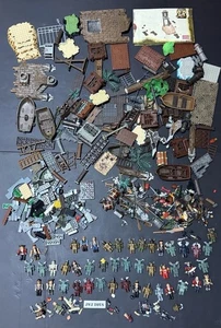 Pirates Mega Construx Bloks 46x mini figures + Brick Parts bundle - Joblot - 794 - Picture 1 of 13