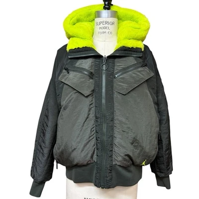 Nike Jordan Reversible Tech Bomber Jacket Fur Hoodie Women’s L Green Streetwear - Image 1 of 4