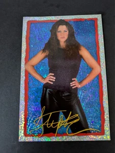 MINT - 2001 WWF Merlin Stephanie McMahon Mega Photo - Holo / Foil - RARE wwe ljn - Picture 1 of 2