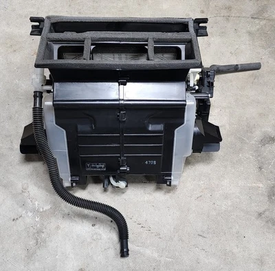 Conjunto de núcleo de calefacción Subaru Impreza WRX STi 2005-2007 OEM #72110FE110 Foto 1 de 4