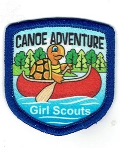 Girl Scouts CANOA AVENTURA Viaje en canoa Lago Divertido Parche Insignias GUÍA EXPLORADOR - Imagen 1 de 1