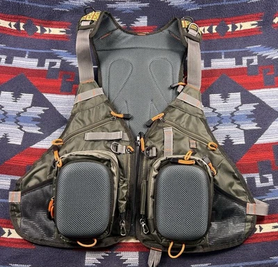 Rudder Fly Fishing Vest High Quality Breathable Multi Pockets Fish Pond River - Image 1 of 4
