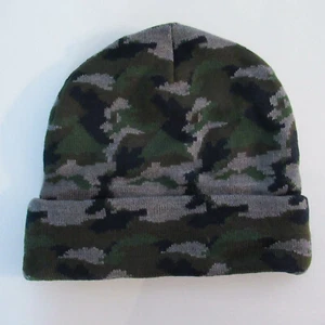 Children's Winter Gray Camouflage Cuffed Beanie Ski Hat Boys Sz L / XL - 8+Years - Picture 1 of 2