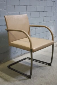 Walter Knoll George by Eoos sedia conferenza pelle sedia visitatore studio legale - Foto 1 di 6