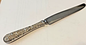 CUCHILLO DE CENA FLORAL KIRK AND SON STERLING REPOUSSE - Imagen 1 de 3