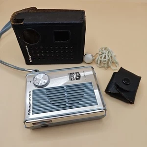 Vintage Magnavox Company 2-AM-811 Acht Transistor Taschenradio mit Hülle & Kopfhörer - Bild 1 von 14