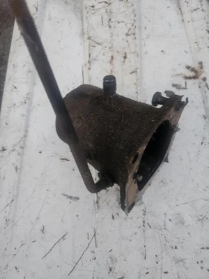 Cub Cadet Creeper Gear 1200 800 582 1000 128 108 86 Foto 1 de 4