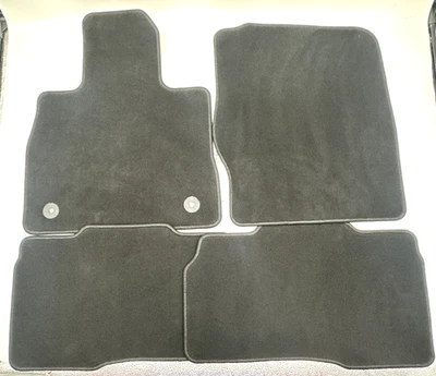 New 2020-2025 Ford Explorer Plush Carpet Floor Mats Set Black Factory OEM Foto 1 de 4