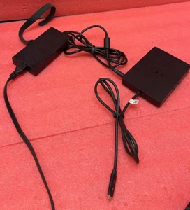 Dell WD15 K17A USB-C Dockingstation & DA130PE1-00 AC ADAPTER - Bild 1 von 5
