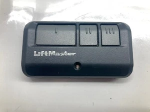 Read Genuine Liftmaster 893MAX 3-Button Garage Door Gate Opener Remote 893LM OEM - Picture 1 of 3