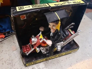 DanDee I Sing Born to Be Wild graduate on a motorcycle nrfb - Picture 1 of 2